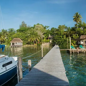 private-house-bacalar-lagoon-top-location.quintano-roohotels.com/